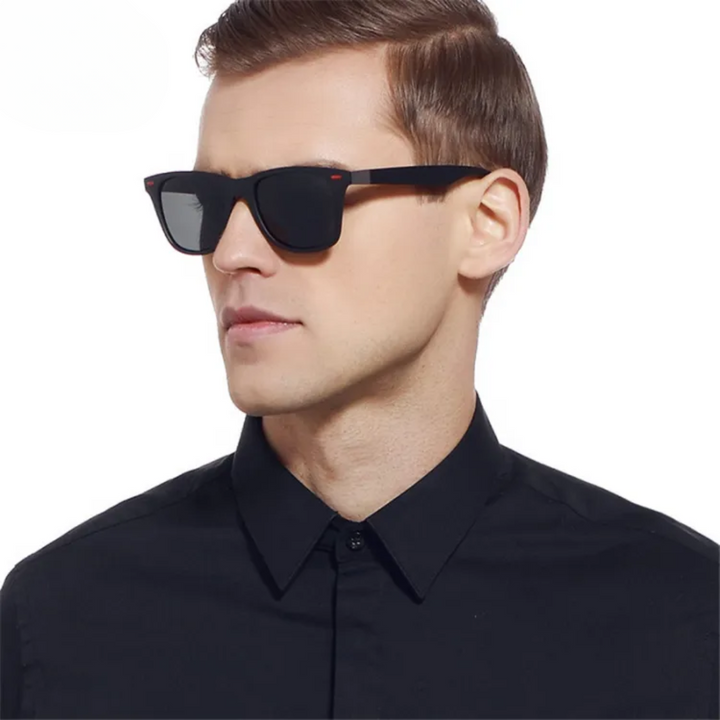 Eleganti occhiali da sole da uomo con lenti polarizzate - protezione eccellente e look alla moda per le avventure all'aria aperta