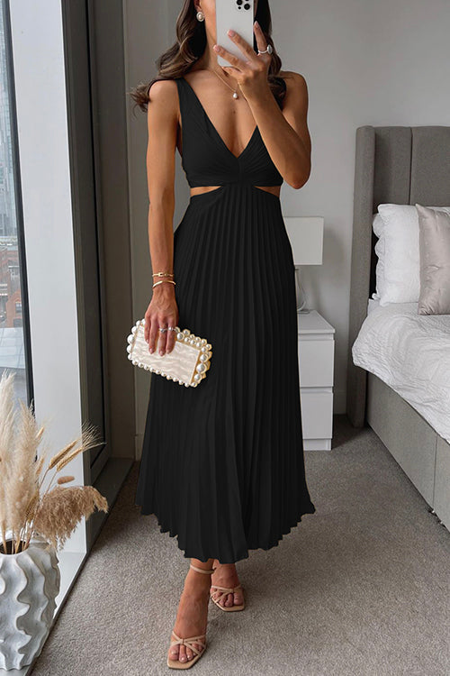 <p><strong>Honora</strong> - Elegante abito midi con raffinata gonna plissettata</p>