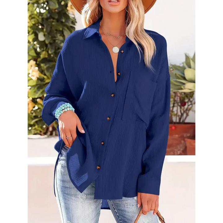 Elegante camicia da donna a maniche lunghe con chiusura classica a bottoni