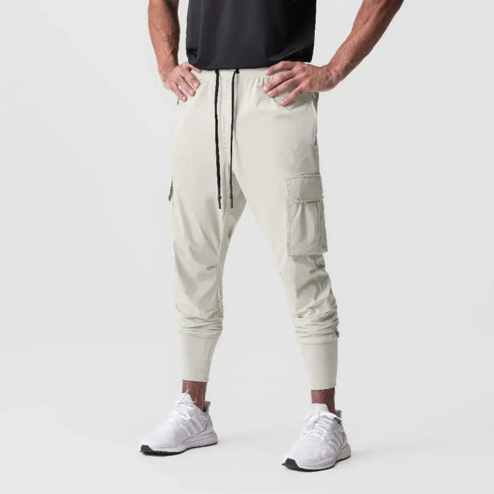 Pantaloni sportivi da uomo in versione mimetica - una combinazione di comfort eccezionale e design elegante