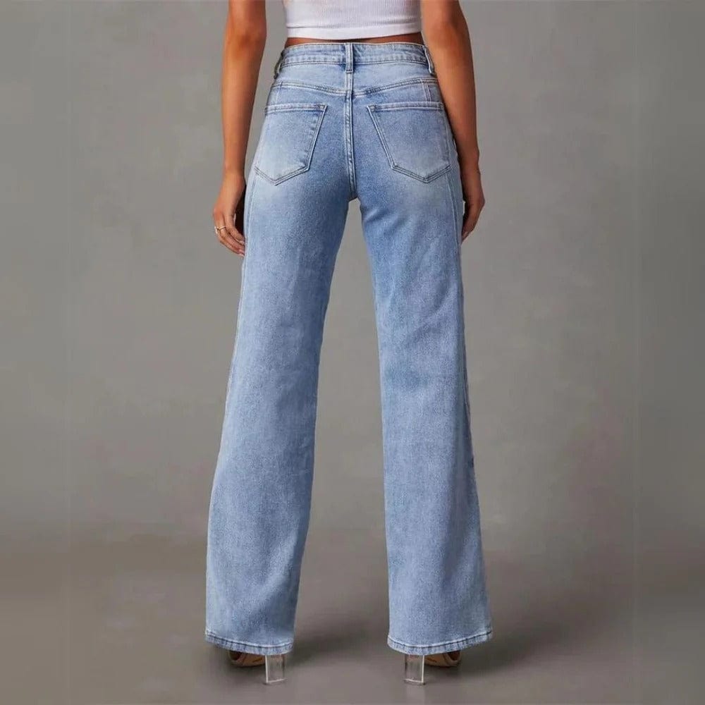 Jeans da donna svasati alla moda per un look elegante e distintivo