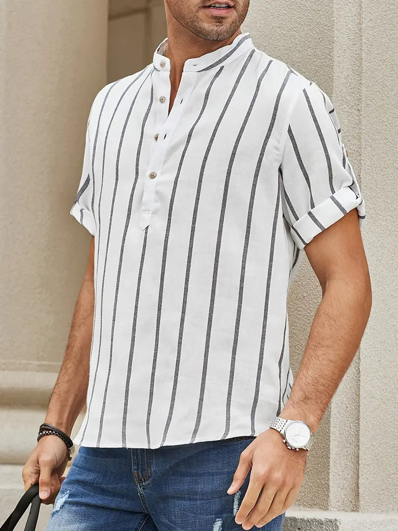 Elegante t-shirt da uomo a maniche corte a righe senza tempo