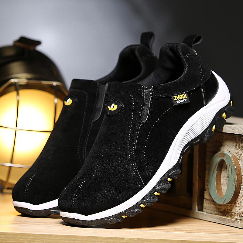 Scarpe da uomo comode e traspiranti per una calzata perfetta