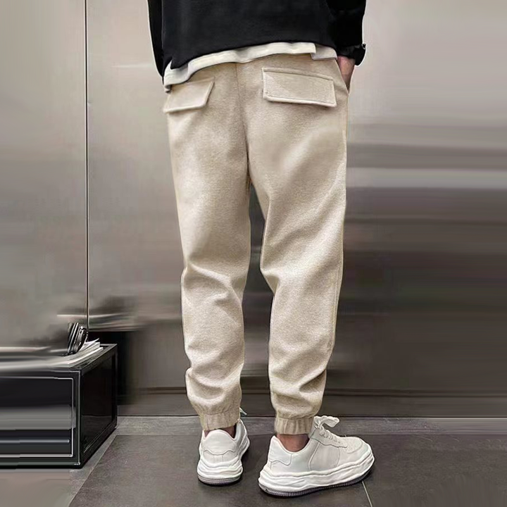 Comodi pantaloni sportivi da uomo con elastico in vita per la massima libertà di movimento