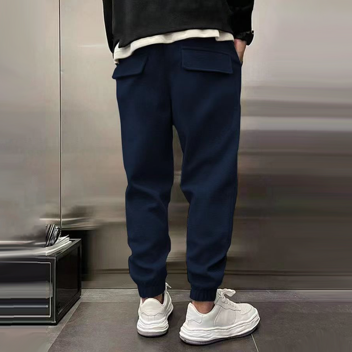 Comodi pantaloni sportivi da uomo con elastico in vita per la massima libertà di movimento