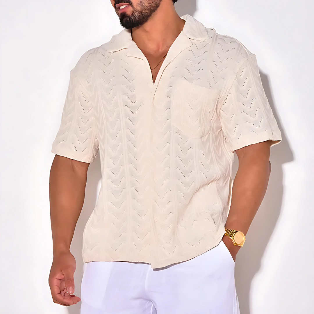 Camicia elegante da uomo a maniche corte con colletto a revers - comoda e alla moda per ogni occasione