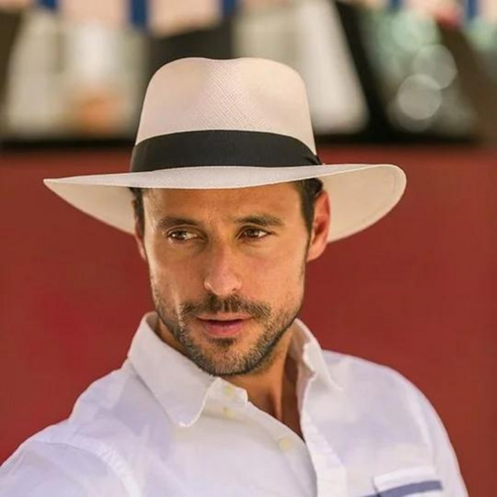 Elegante cappello da sole Panama da uomo - un accessorio elegante e versatile per ogni occasione