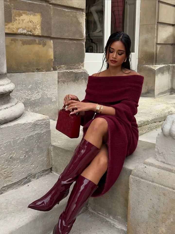 Eloah - Elegante Off Shoulder Geplooide Maxi Jurk van Gebreid Materiaal