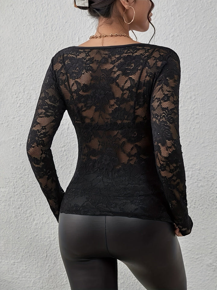Elegante camicia da donna in pizzo - un look elegante e alla moda