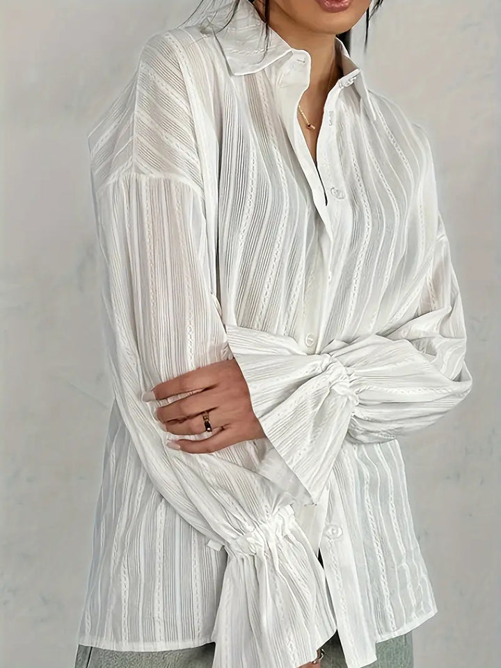 <p>Giorna – Camicia Elegante e Stilosamente Raffinata</p>