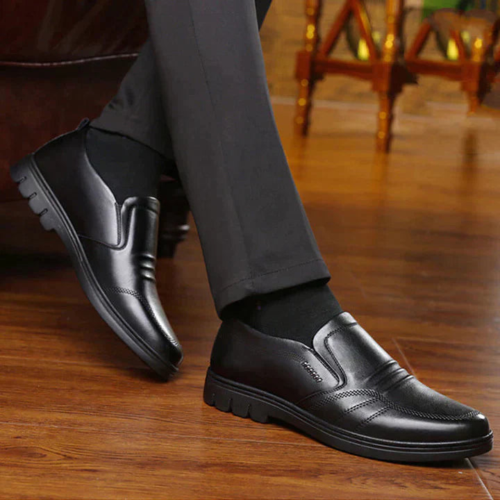 ARVI - Scarpe da uomo eleganti, comode e antiscivolo per una camminata sicura ed elegante