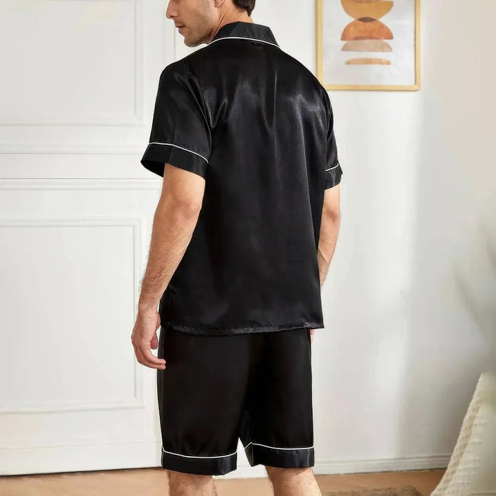 Accogliente set di pigiama corto da uomo, perfetto per le calde notti estive