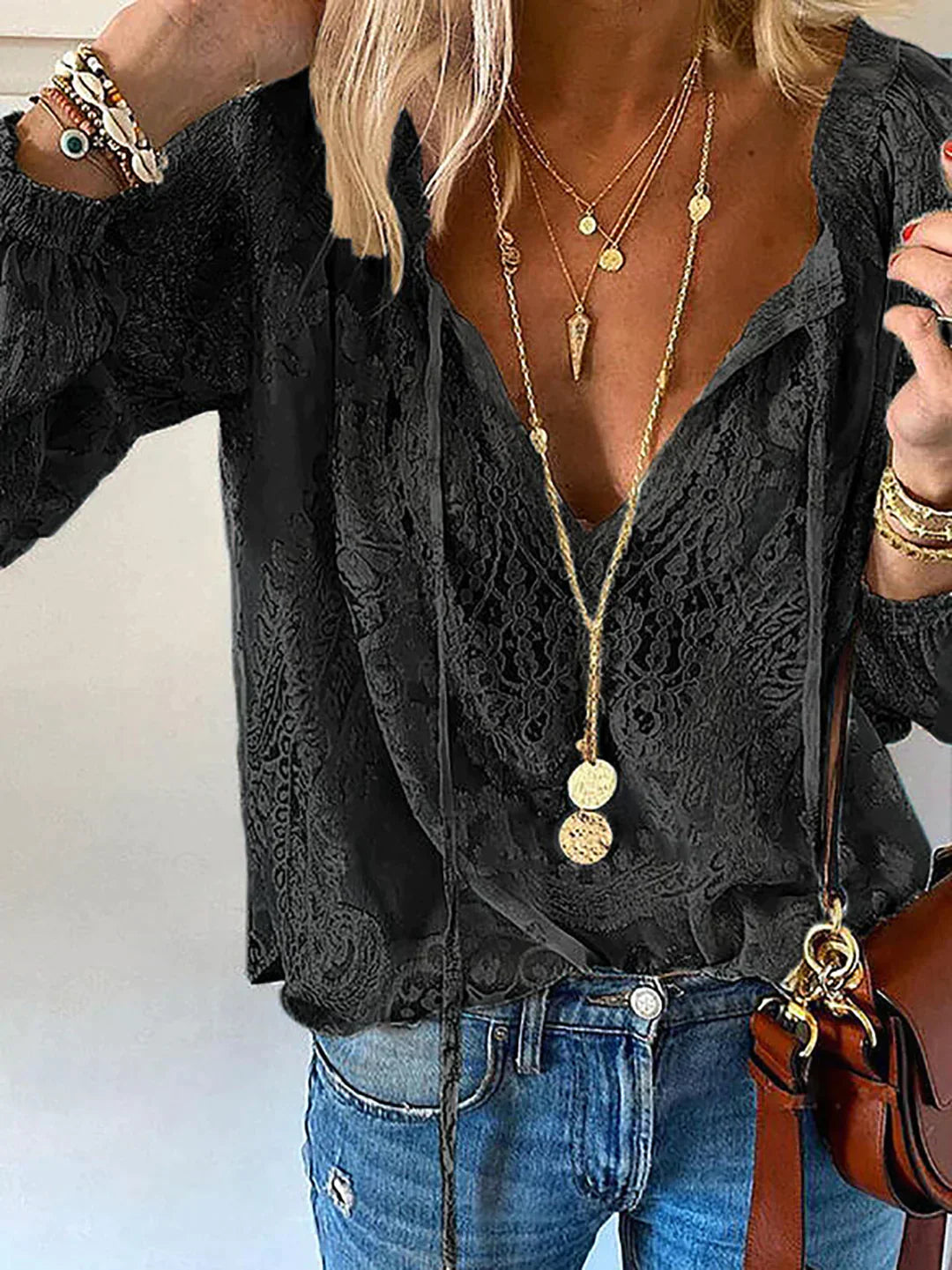 Kiki – Blusa Esclusiva con Eleganti Accenti in Pizzo