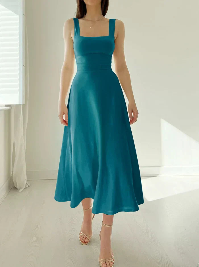 Abito da donna elegante e seducente per le occasioni speciali