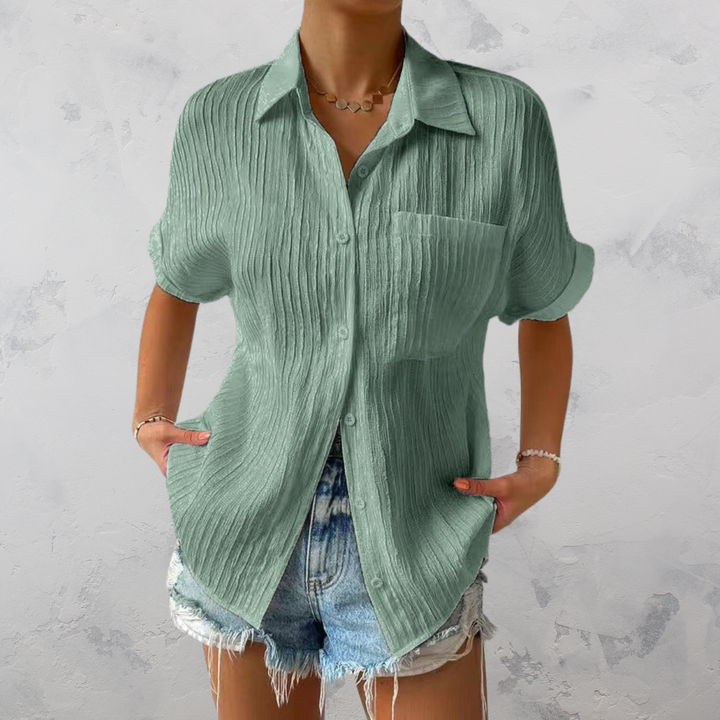 Elegante camicia estiva da donna per il comfort e lo stile casual