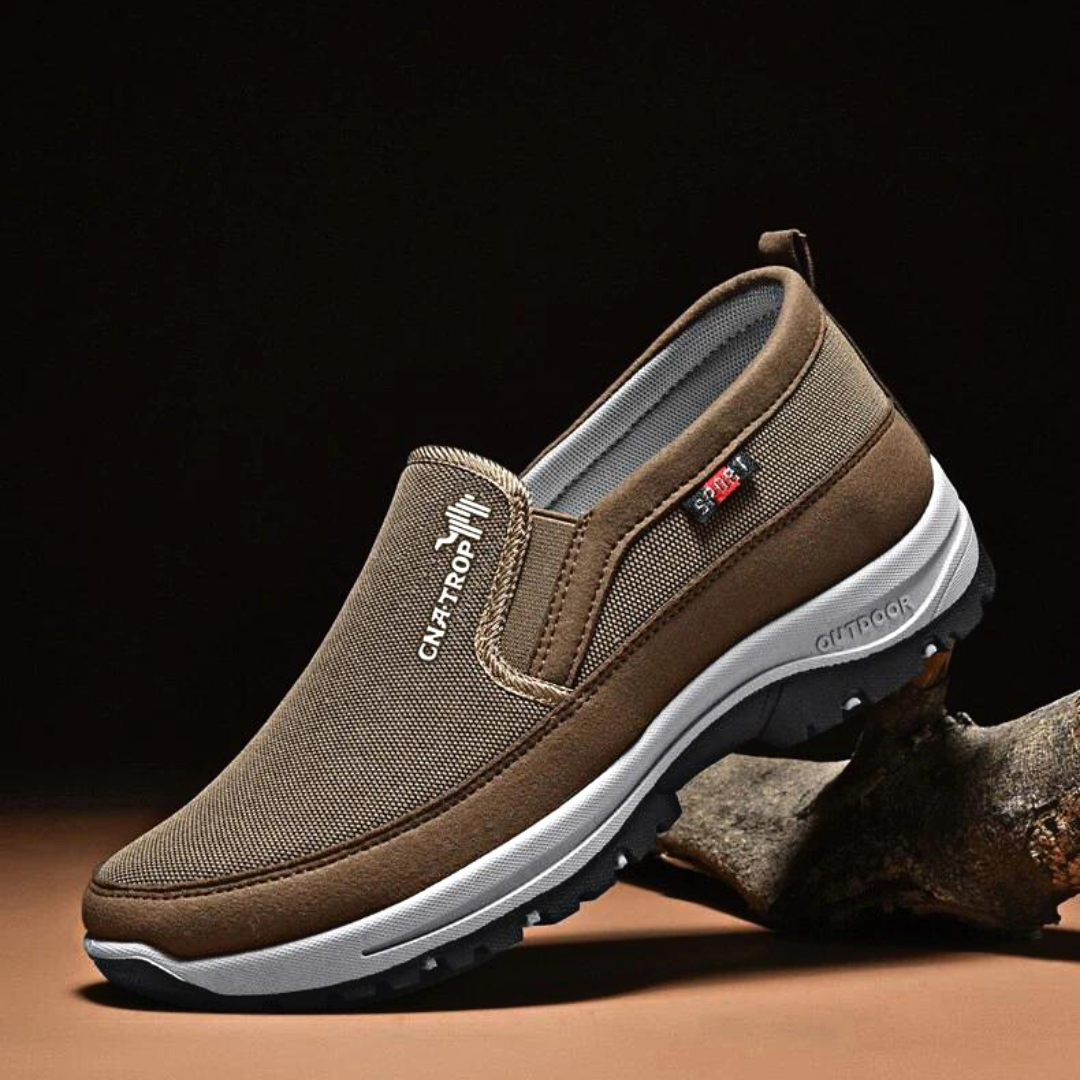 Scarpe da trekking da uomo comode e traspiranti - ideali per qualsiasi avventura