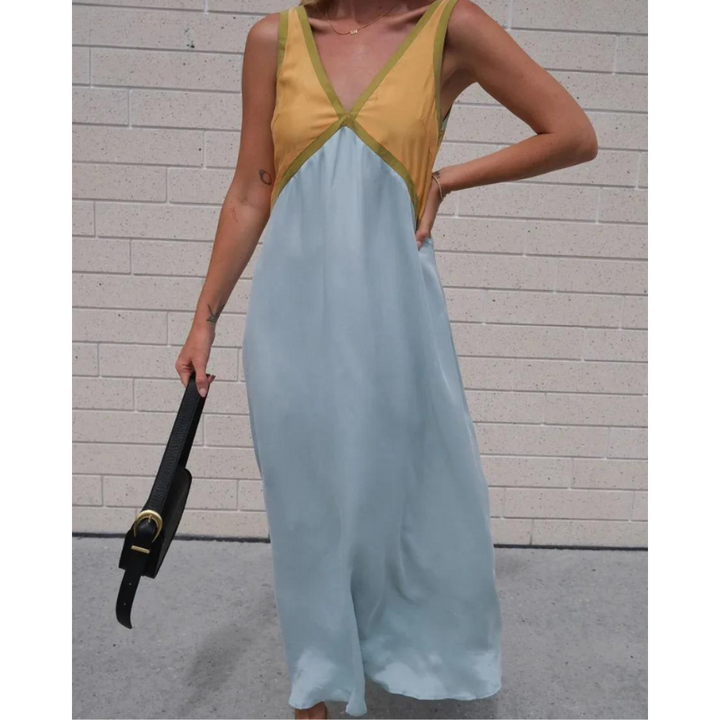 Noemi™ - Abito Chic Con Scollo A V