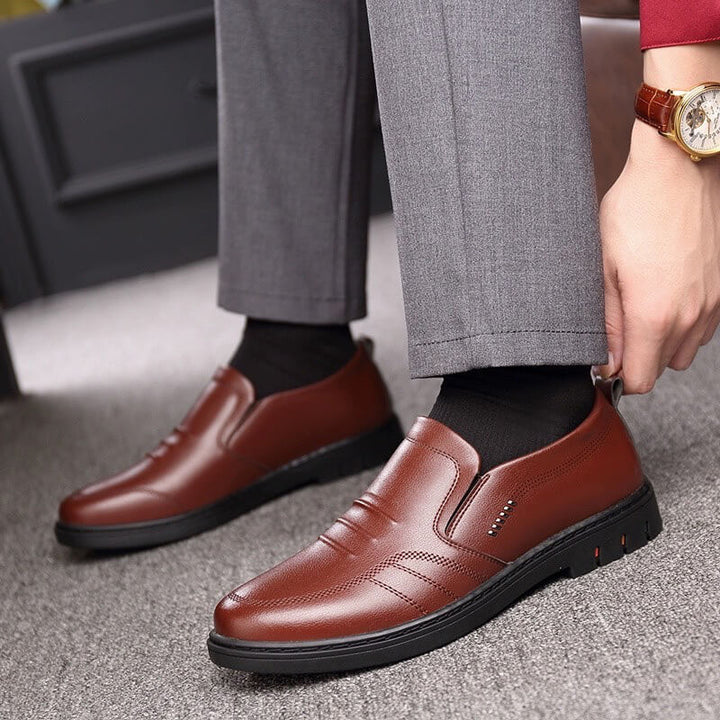 ARVI - Scarpe da uomo eleganti, comode e antiscivolo per una camminata sicura ed elegante