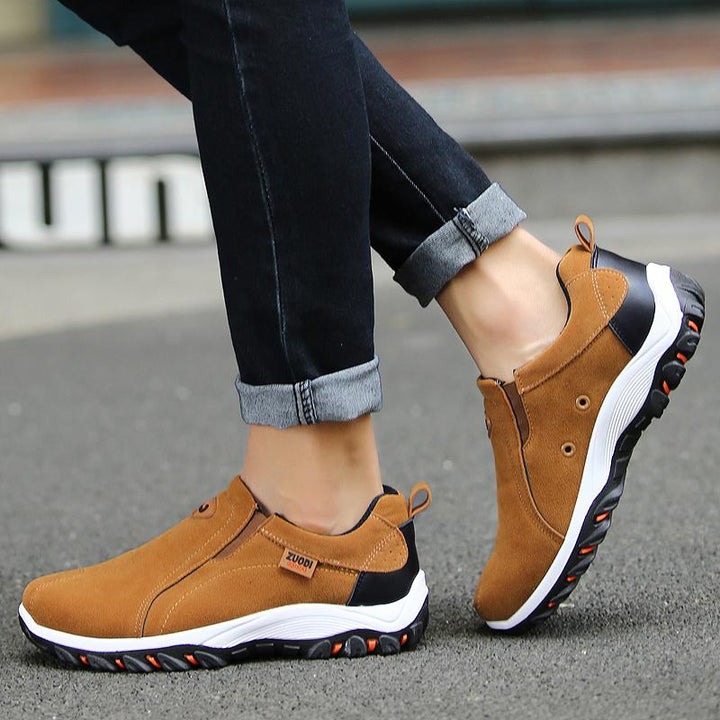 Scarpe da uomo comode e traspiranti per una calzata perfetta