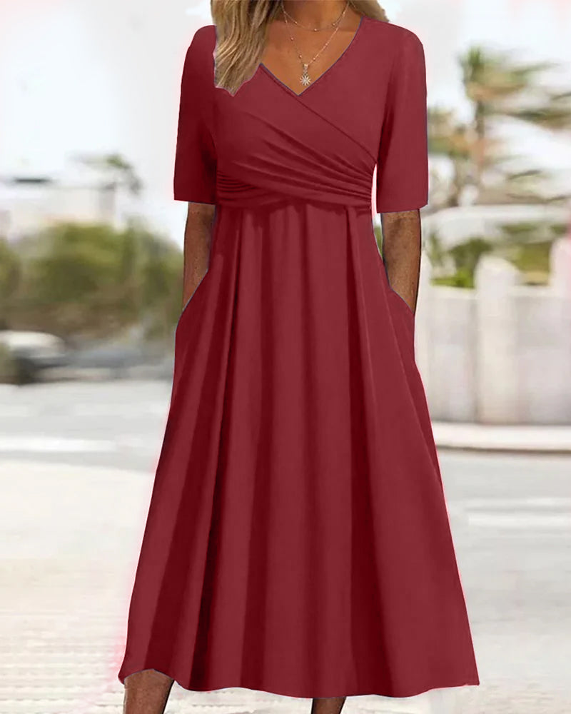 Elegante abito midi incrociato da donna - un look elegante e alla moda
