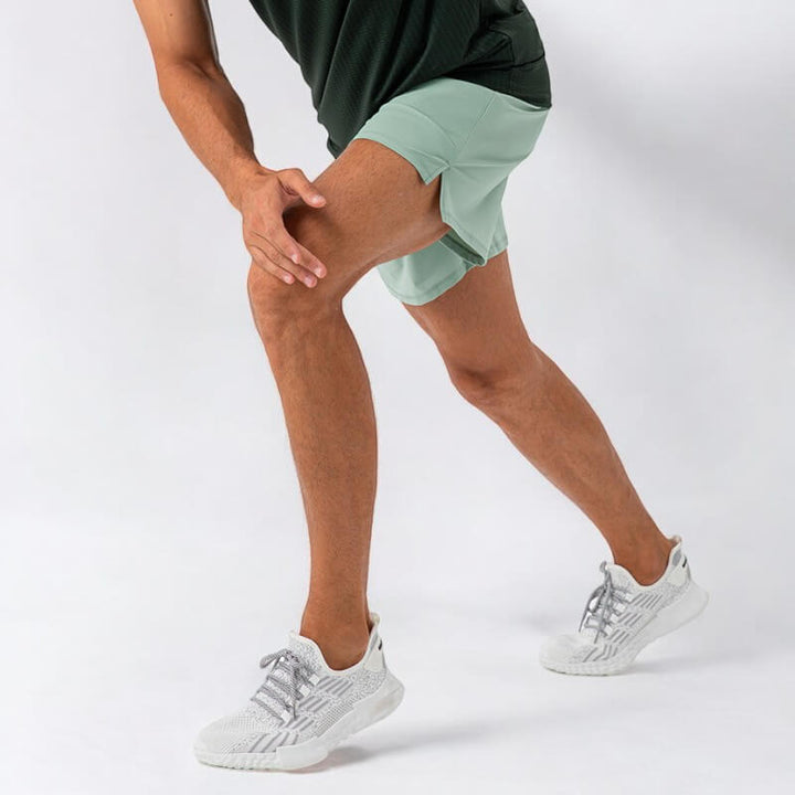 Pantaloncini da uomo in nylon, eleganti e moderni, in una varietà di colori: il look estivo perfetto