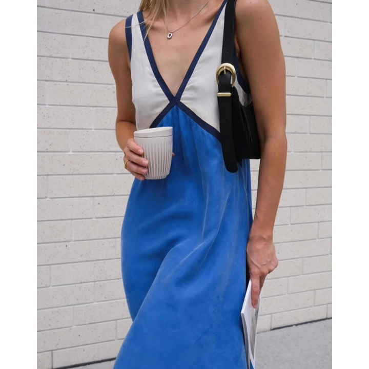 Noemi™ - Abito Chic Con Scollo A V
