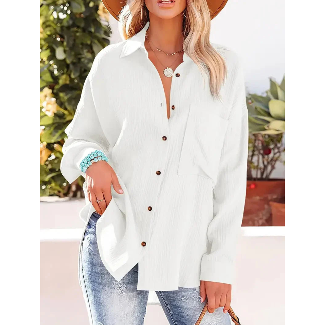 Elegante camicia da donna a maniche lunghe con chiusura classica a bottoni