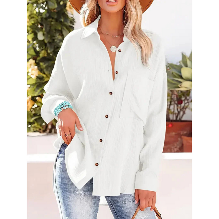 Elegante camicia da donna a maniche lunghe con chiusura classica a bottoni