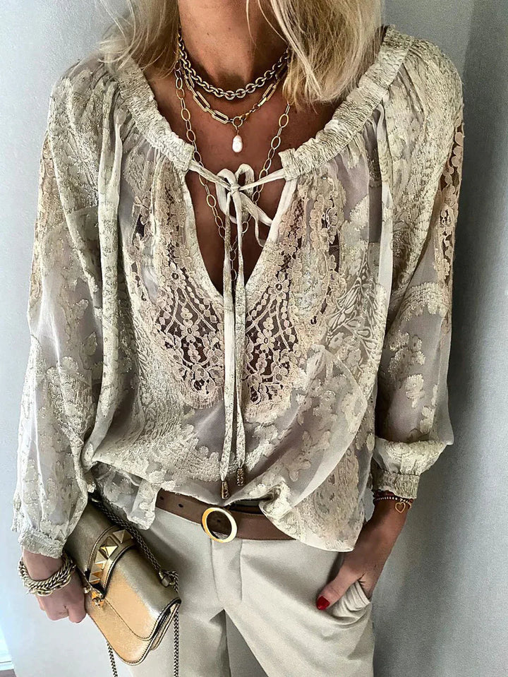 Kiki – Blusa Esclusiva con Eleganti Accenti in Pizzo