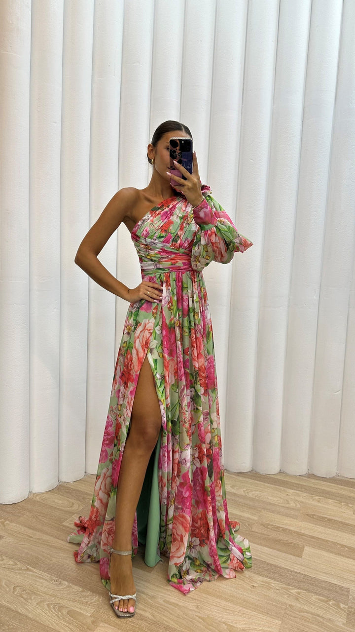 <html><body><p>Bertha - Elegante maxi dress con spalla singola e stampa floreale</p></body></html>