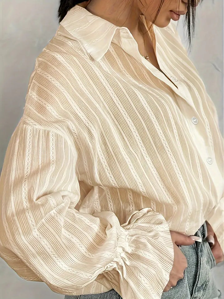 <p>Giorna – Camicia Elegante e Stilosamente Raffinata</p>