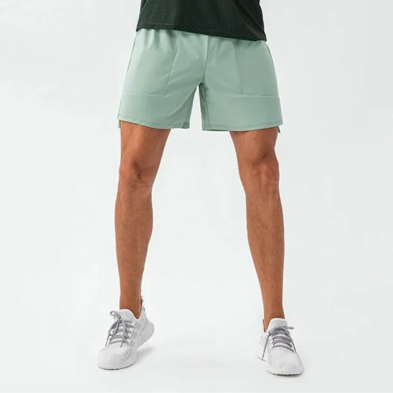 Pantaloncini da uomo in nylon, eleganti e moderni, in una varietà di colori: il look estivo perfetto