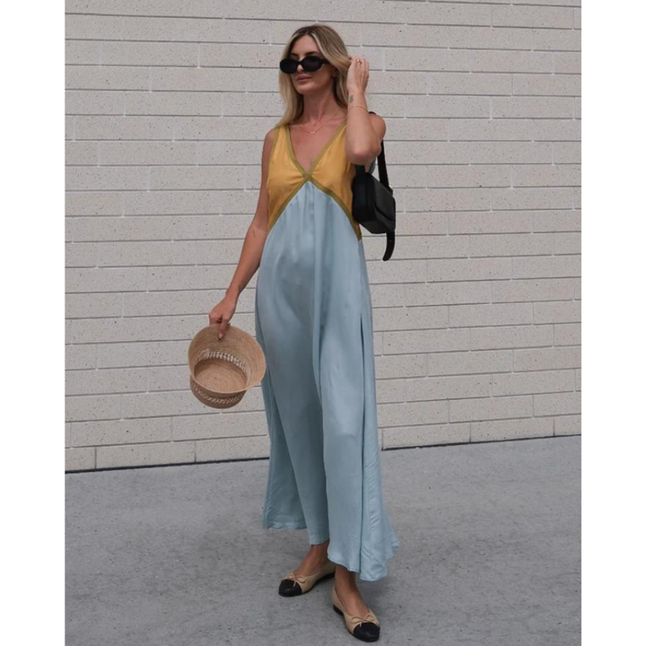 Noemi™ - Abito Chic Con Scollo A V