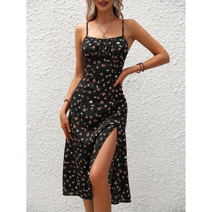 Yinthe - Elegante Lange Jurk met Speelse Polka Dots