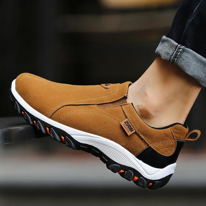 Scarpe da uomo comode e traspiranti per una calzata perfetta