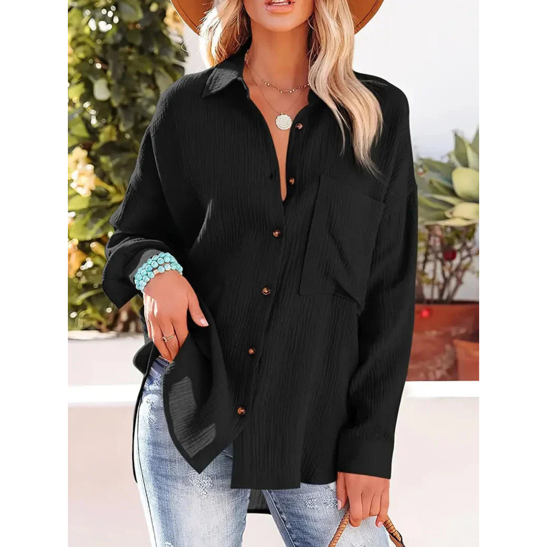 Elegante camicia da donna a maniche lunghe con chiusura classica a bottoni