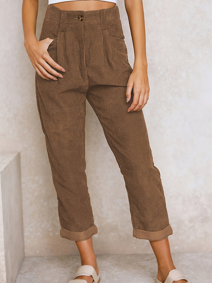 Pantaloni eleganti da donna in velluto a coste con gamba dritta - Un look classico ed elegante