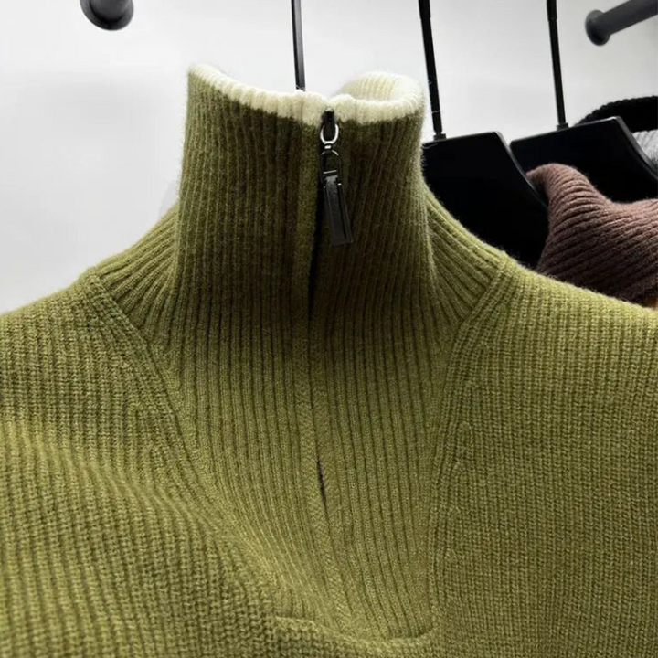 Stylowy damski sweter z stójką i zamkiem błyskawicznym – komfort i elegancja na co dzień