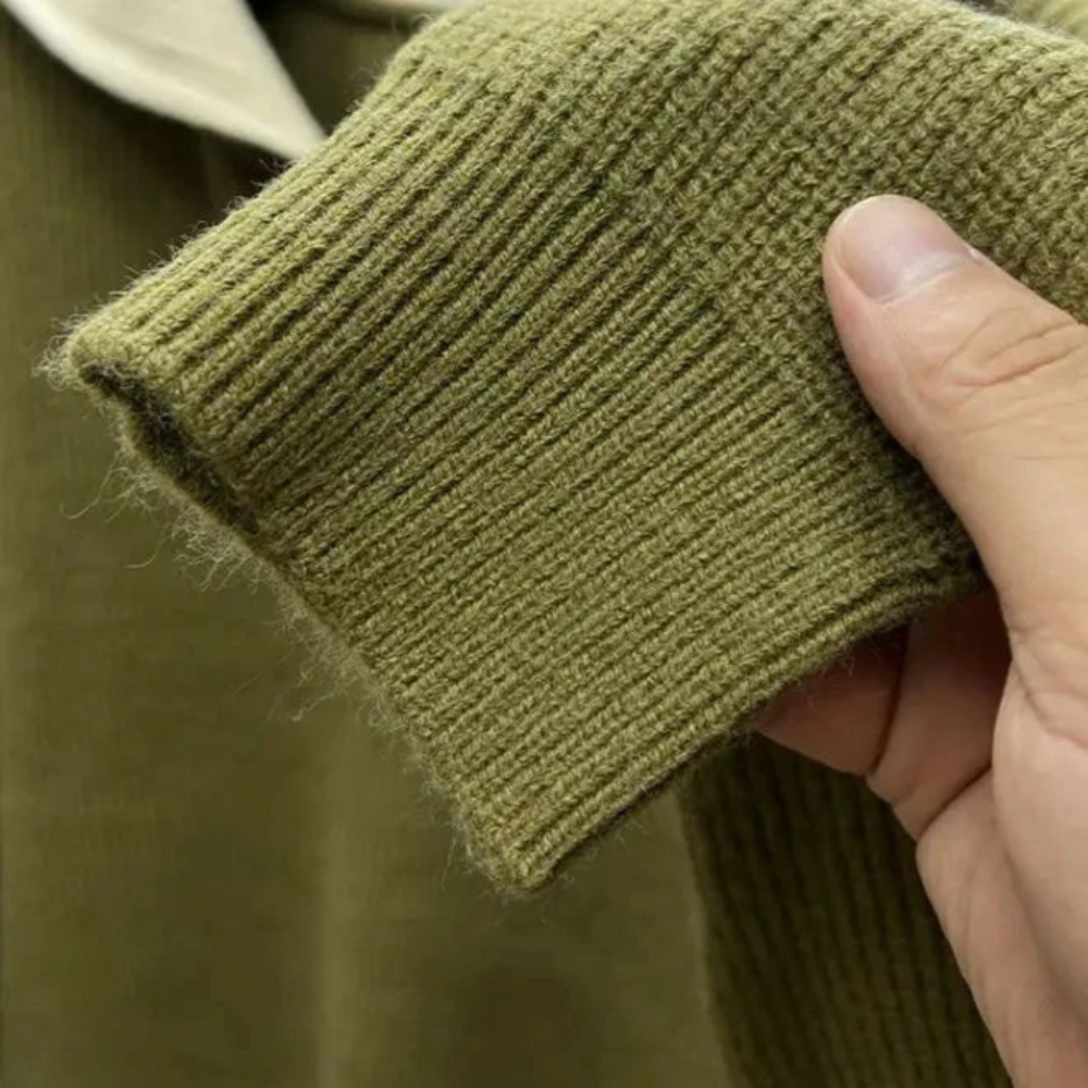 Stylowy damski sweter z stójką i zamkiem błyskawicznym – komfort i elegancja na co dzień