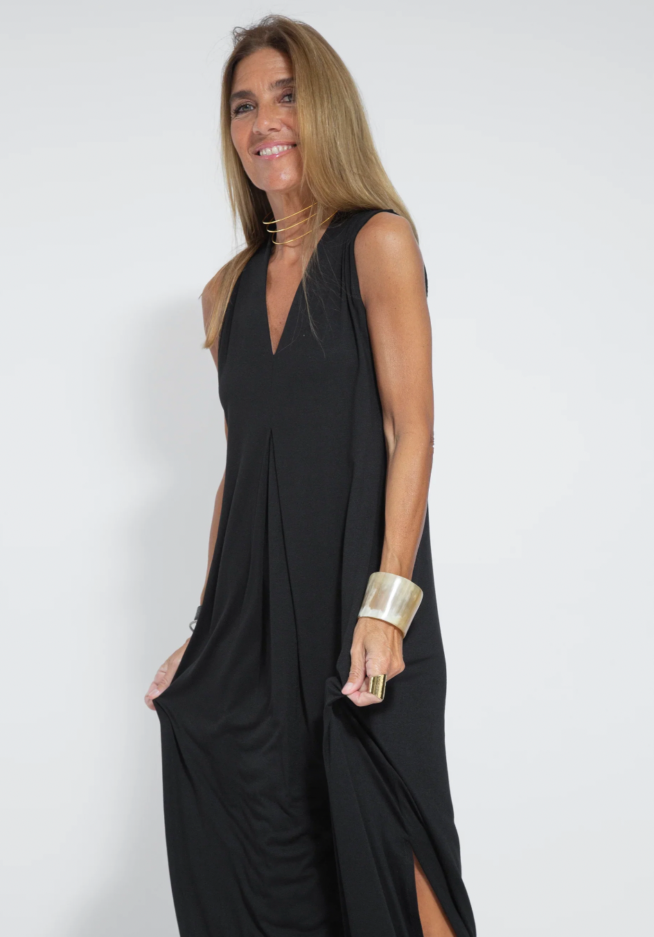 <div>Elegante Vestito Lungo con Set di Gilet Stylish di Kate</div>