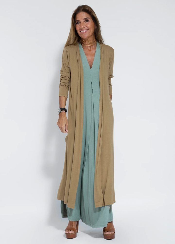 <div>Elegante Vestito Lungo con Set di Gilet Stylish di Kate</div>