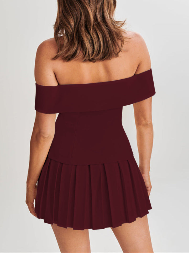Hannelore - Elegant Geplooide Rok met Stijlvolle Off-Shoulder Top