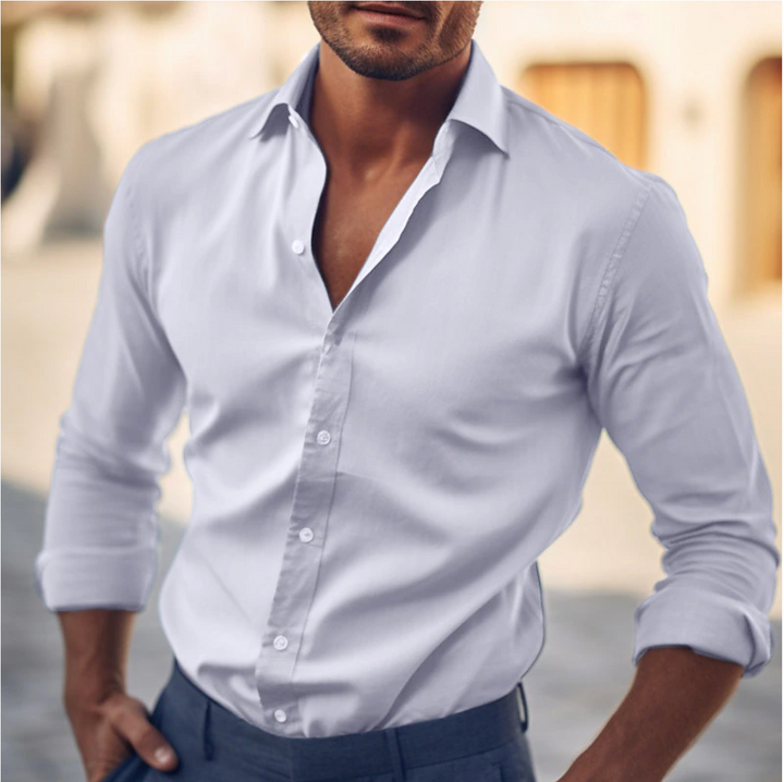 Elegante camicia da uomo dal taglio classico e senza tempo