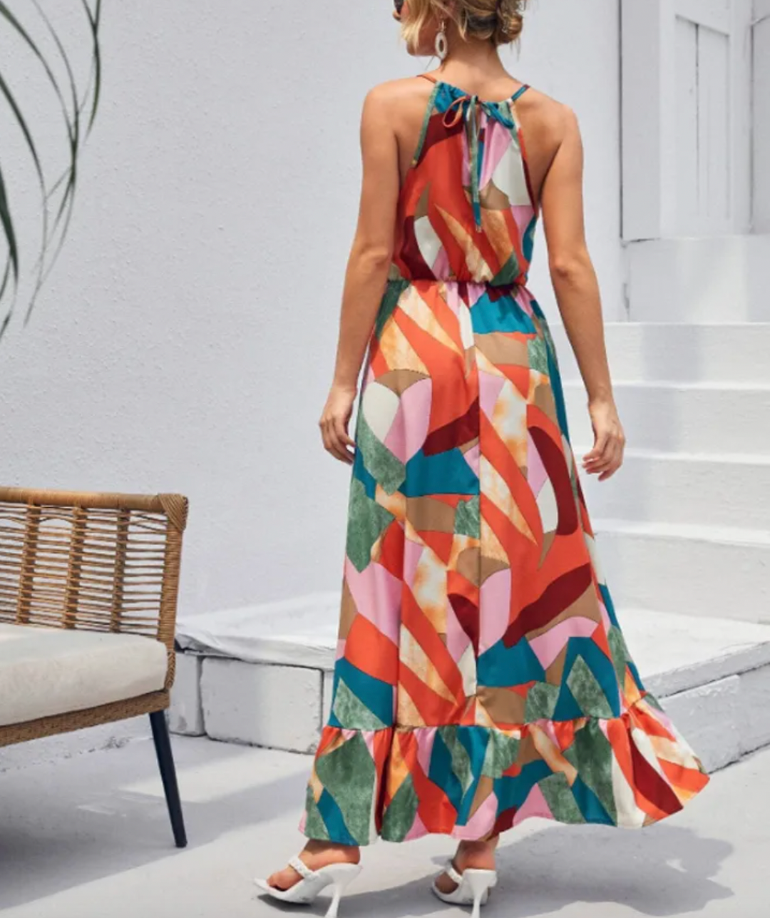 Abito da donna elegante e raffinato per un look unico