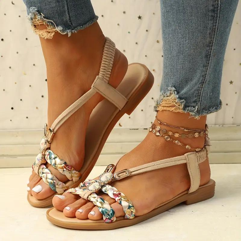 Eleganti sandali piatti da donna per il massimo comfort e stile