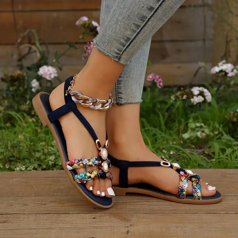 Eleganti sandali piatti da donna per il massimo comfort e stile