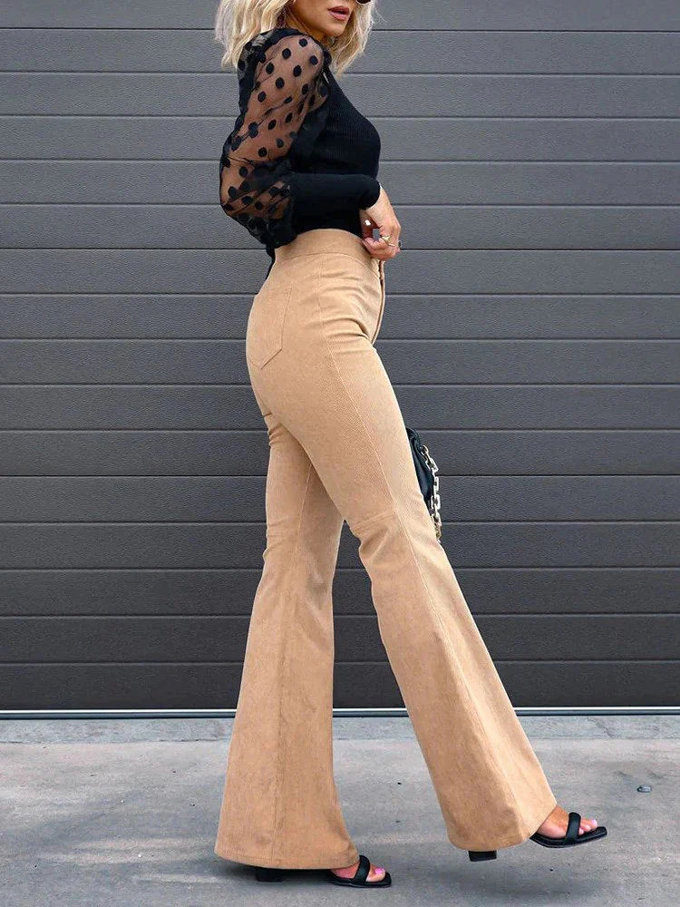 Pantaloni eleganti da donna in velluto a coste - un must-have per un look elegante e alla moda