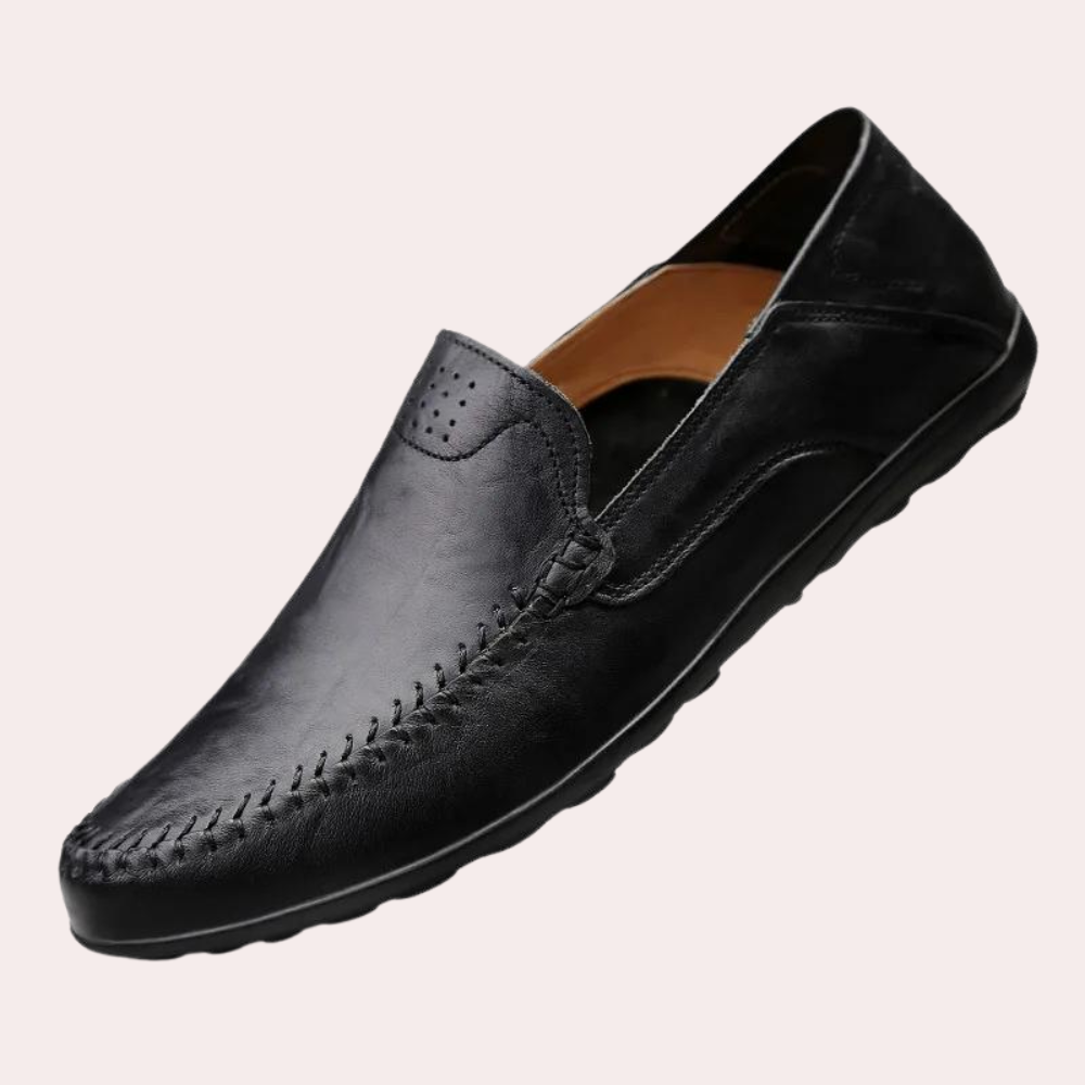 Eleganti mocassini da uomo per un look alla moda
