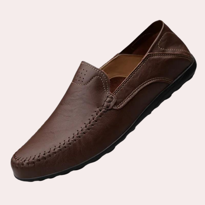 Eleganti mocassini da uomo per un look alla moda