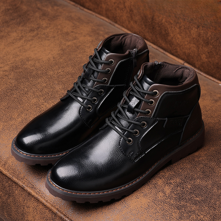 Isidore - Stivali stringati di lusso per l'uomo moderno